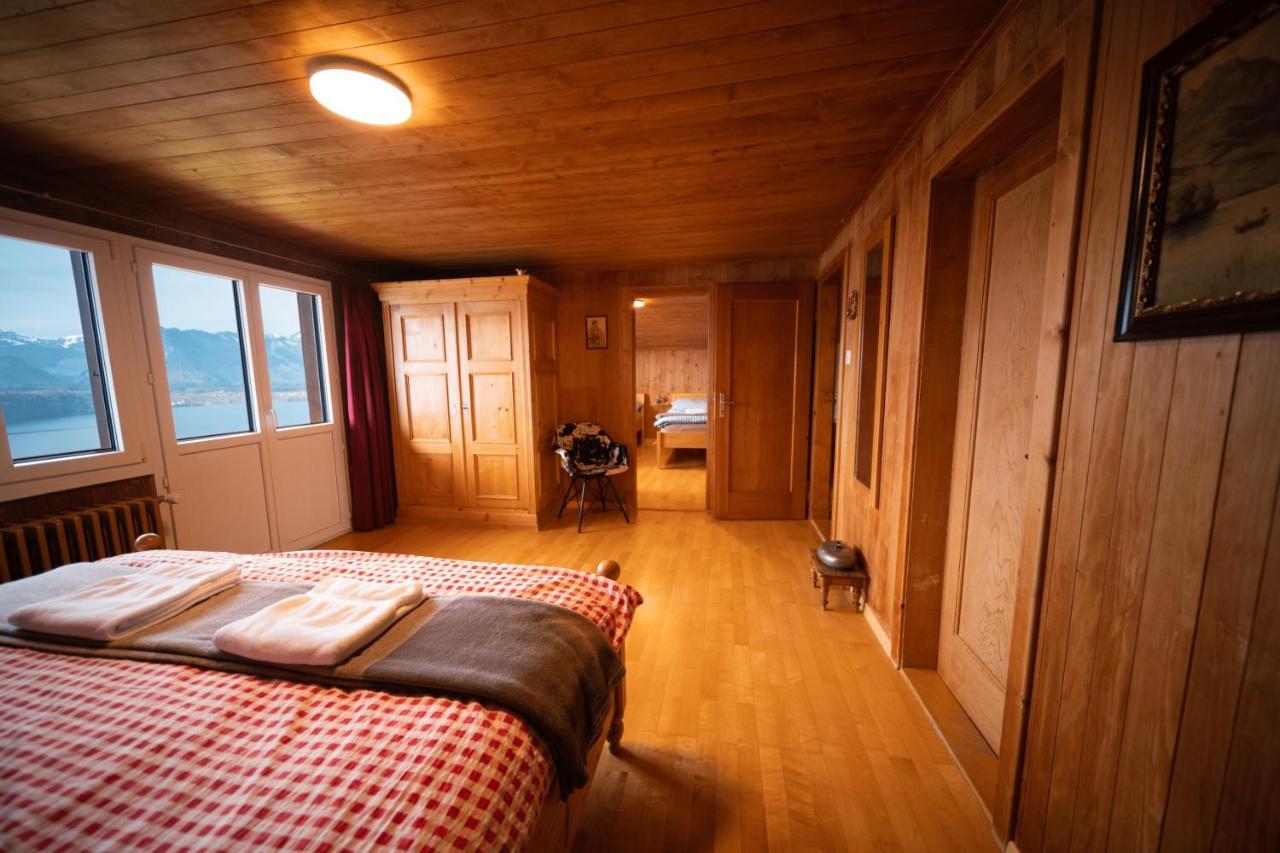 Chalet Egglen "Typical Swiss House, Best Views, Private Jacuzzi" Sigriswil Luaran gambar