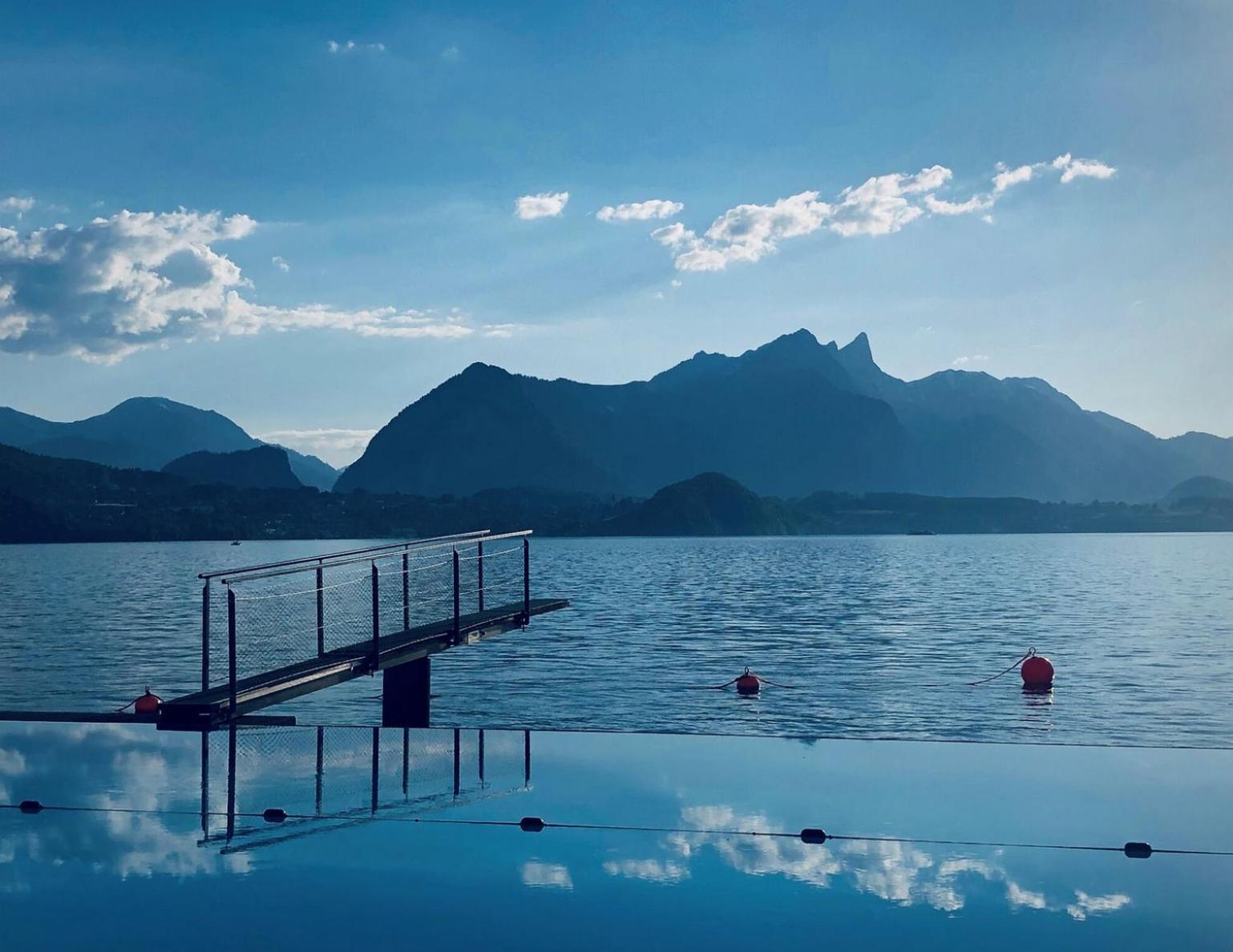 Chalet Egglen "Typical Swiss House, Best Views, Private Jacuzzi" Sigriswil Luaran gambar