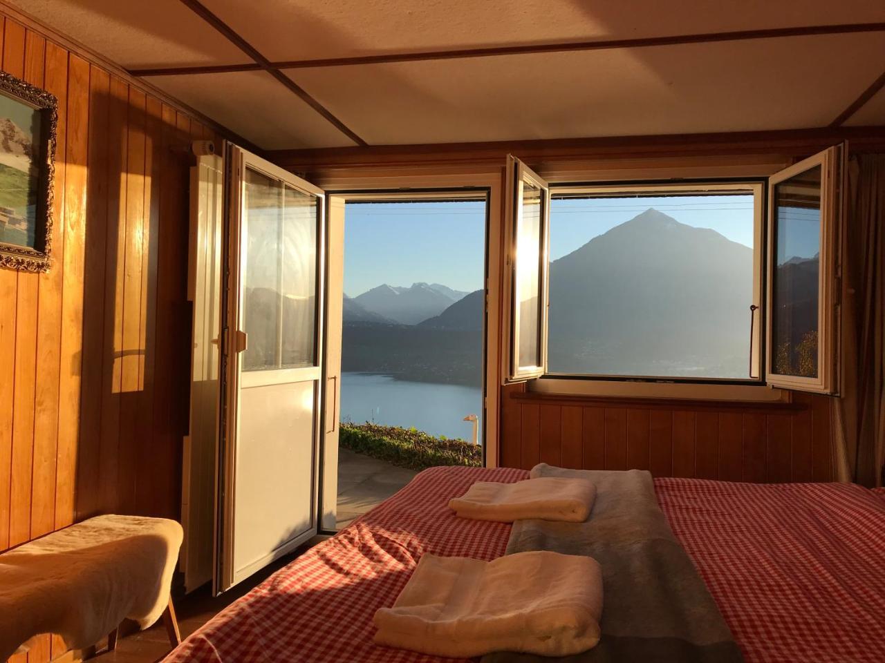 Chalet Egglen "Typical Swiss House, Best Views, Private Jacuzzi" Sigriswil Luaran gambar